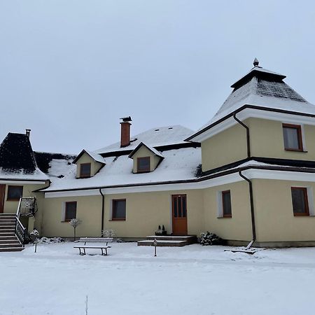 Penzion U Dvoch Levov Oravsky Podzamok Eksteriør billede